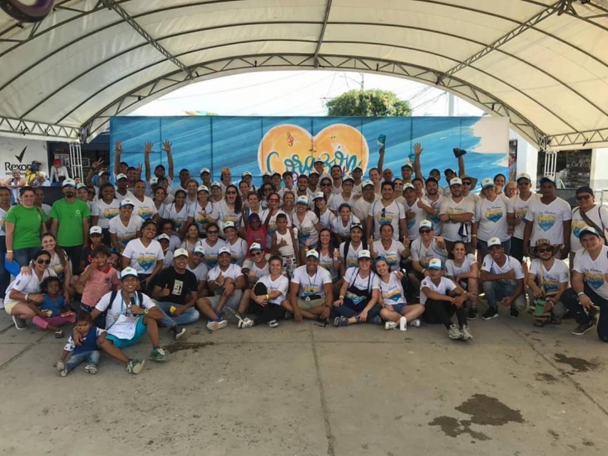 La iniciativa Tras la Perla y DIRECTV inauguran la nueva ludoteca del Barrio Pescaíto, en Santa Marta